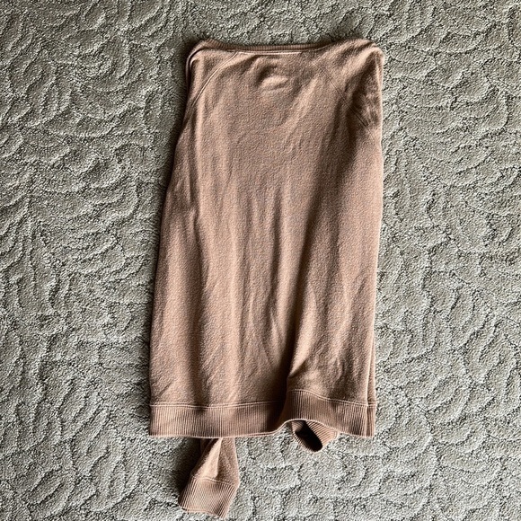 PacSun Brown Sweater Size M - Picture 2 of 2